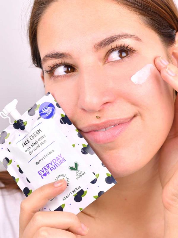FACE CREAM WITH BLUEBERRY - BERRYLICIOUS