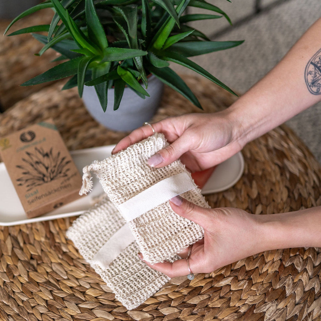 2 BOLSAS DE JABON EN SISAL 